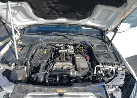 2015 Mercedes-Benz C 300 Sport 4Matic from USA, damaged, VIN 55SWF4KB3FU030407